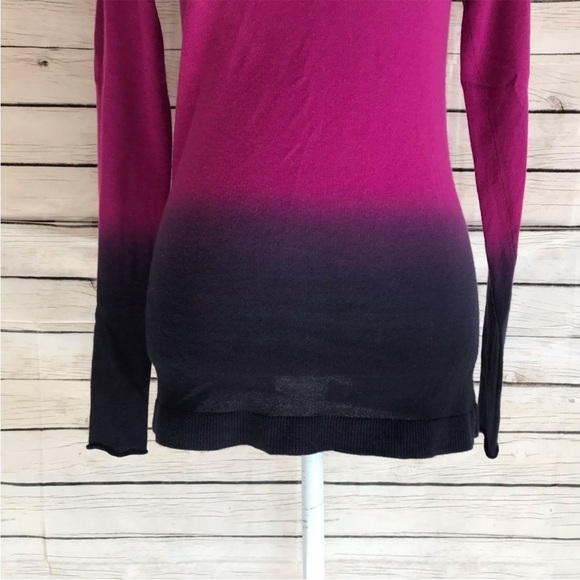 Theory Betsy Ombre Pink 100% Cashmere V-neck Sweater M - Picture 3 of 6
